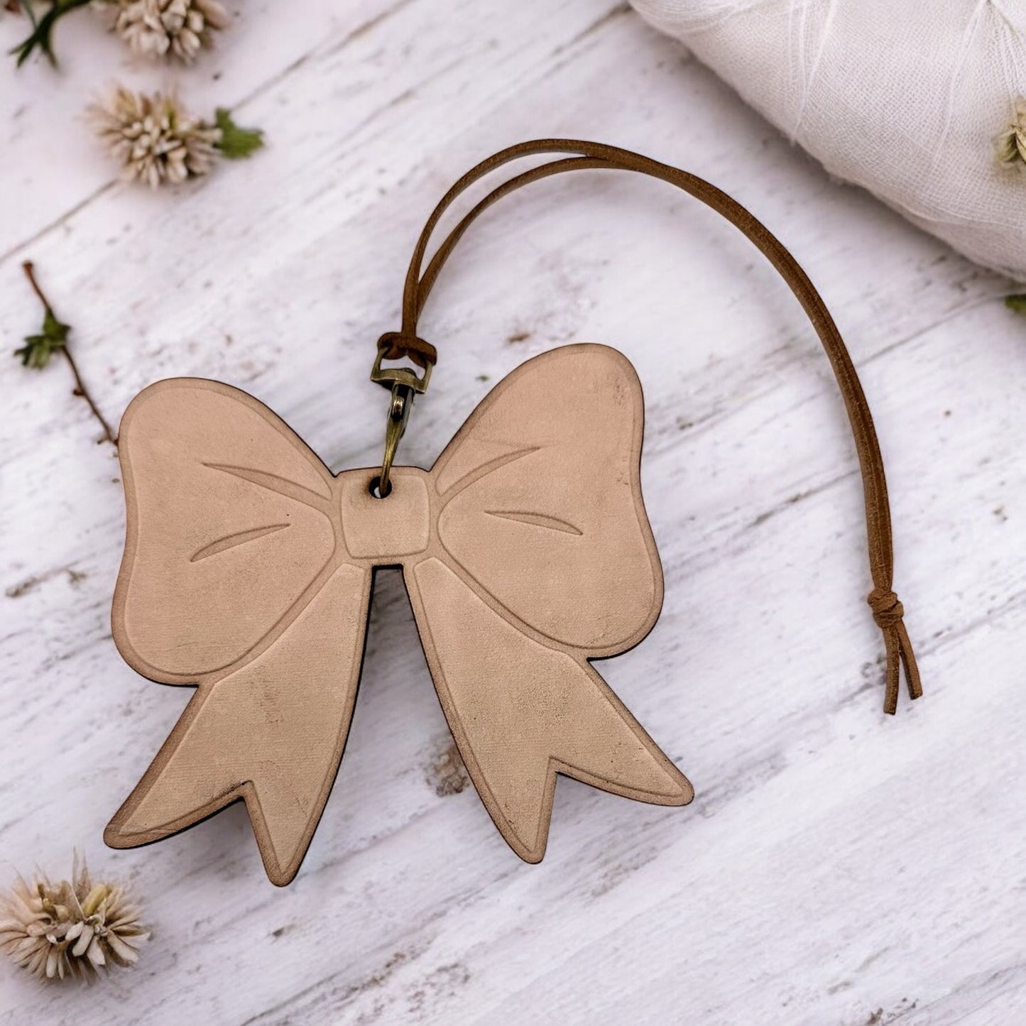 Simple Bow Leather Freshie